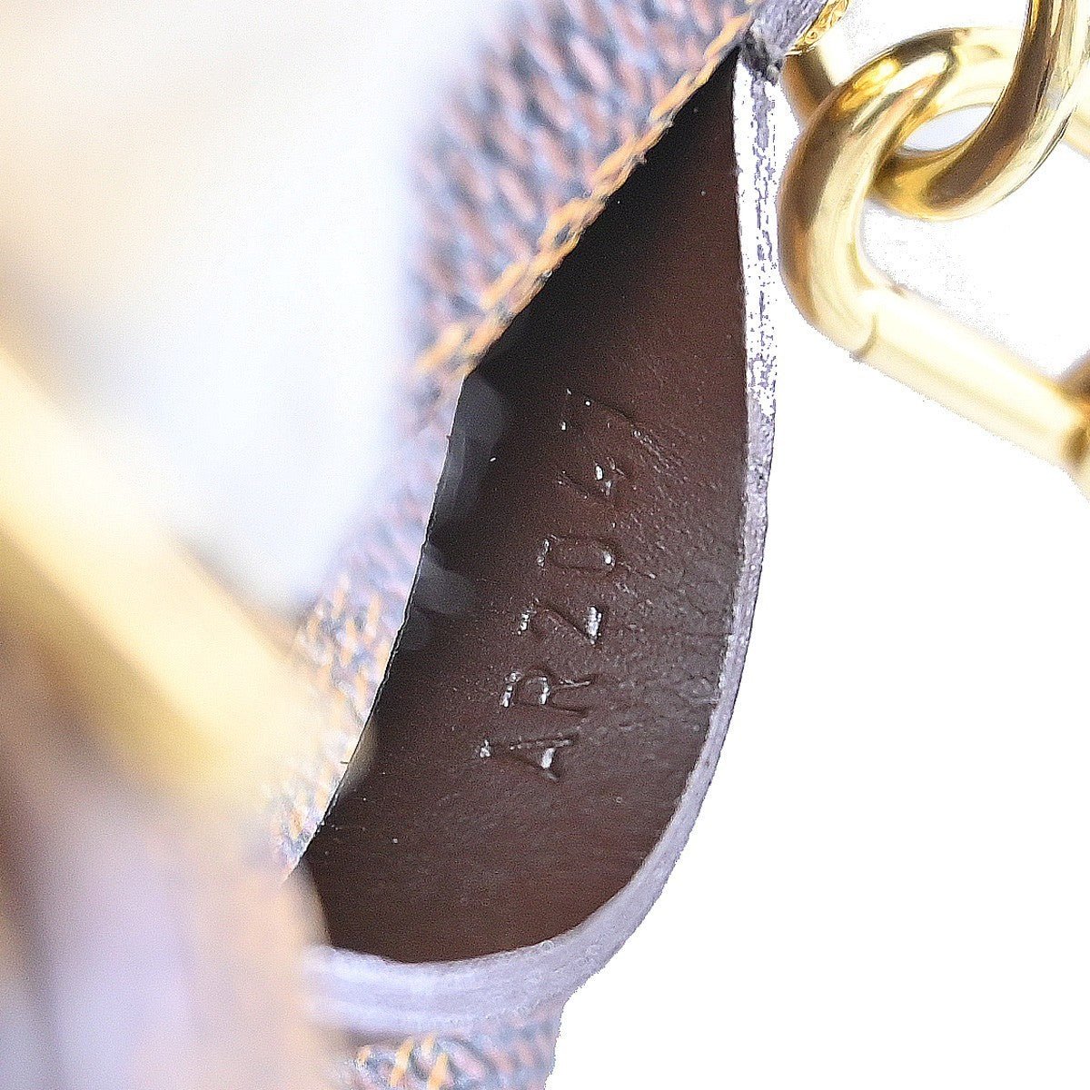 Louis Vuitton Etui Okapi Camera Case - Brandsamsara