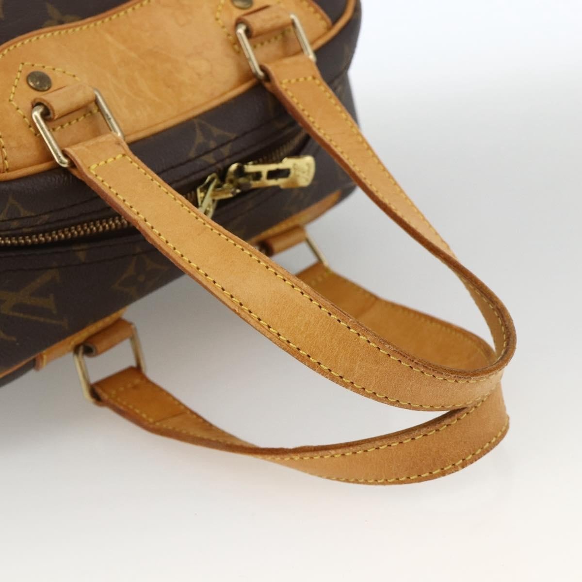 Louis Vuitton Excursion - Brandsamsara