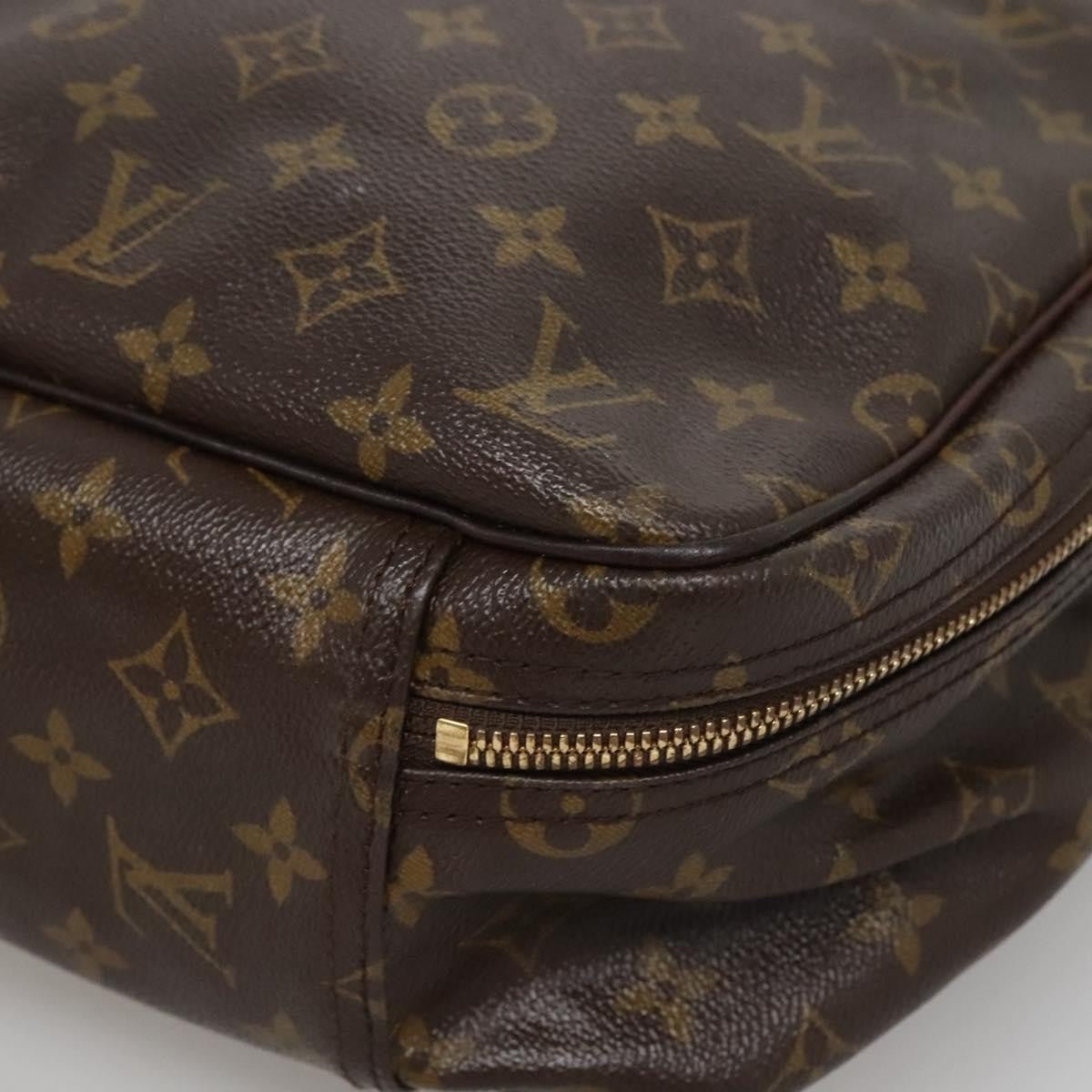 Louis Vuitton Excursion Handbag - Brandsamsara