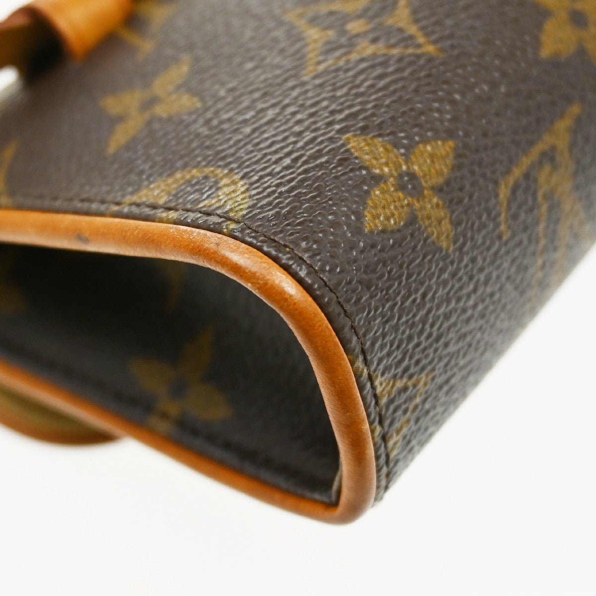 Louis Vuitton Florentine - Brandsamsara
