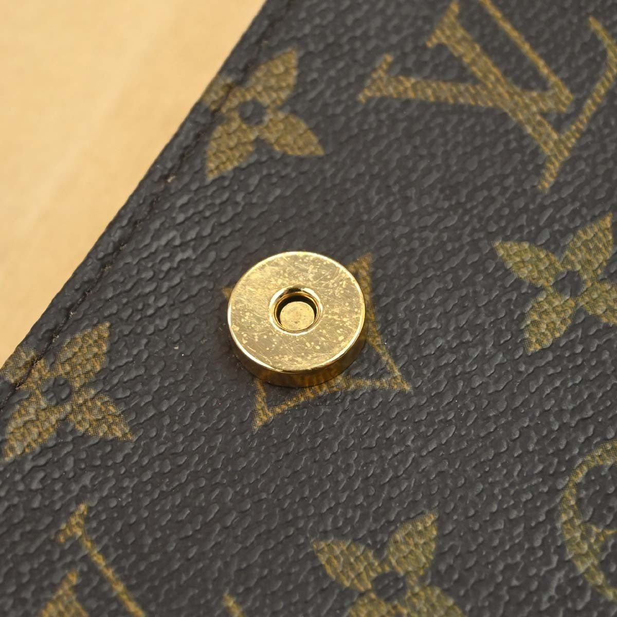 Louis Vuitton Florentine Waist - Brandsamsara