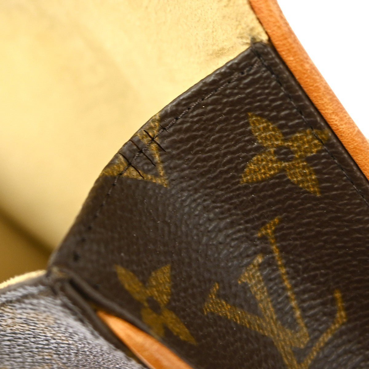 Louis Vuitton Florentine Waist Bag - Brandsamsara