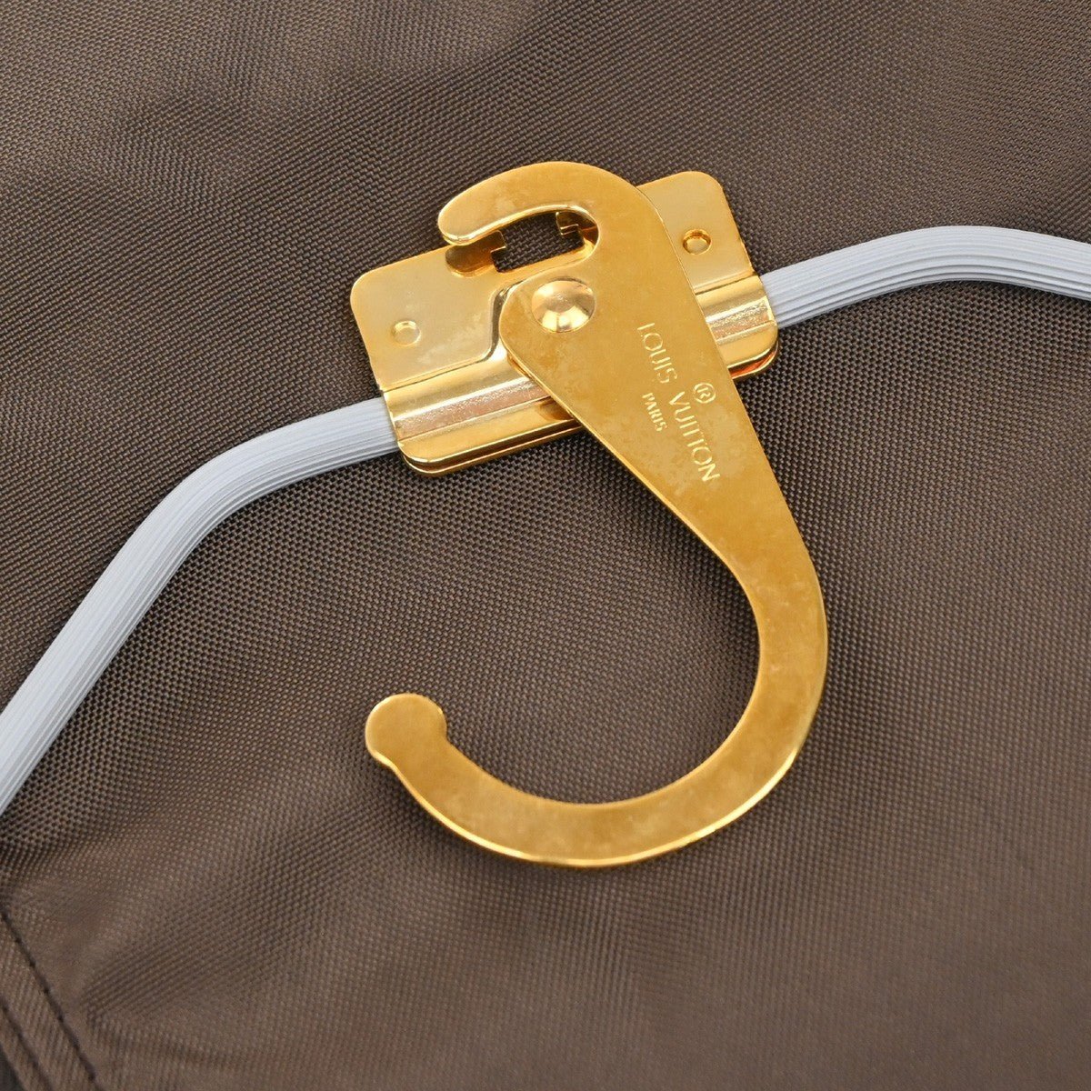 Louis Vuitton Garment case - Brandsamsara