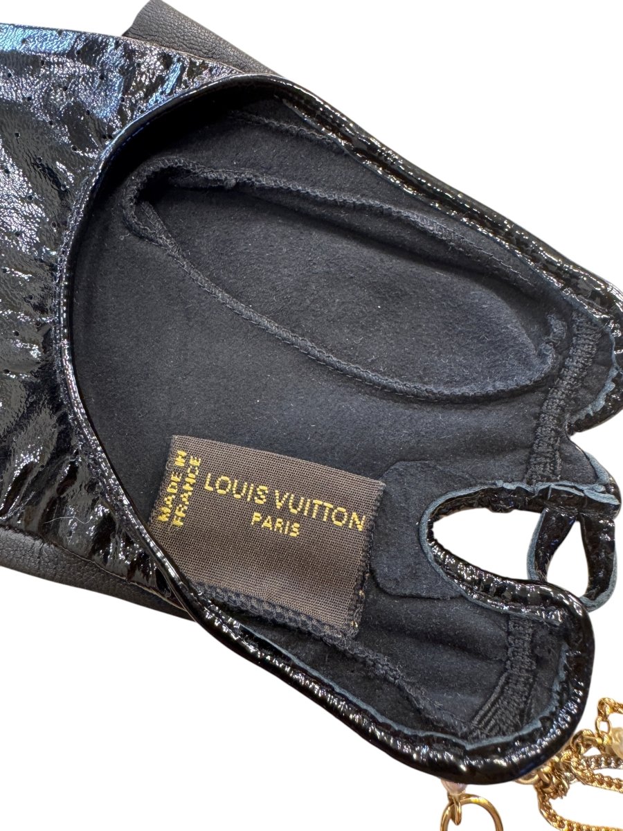 Louis Vuitton Gloves - Brandsamsara