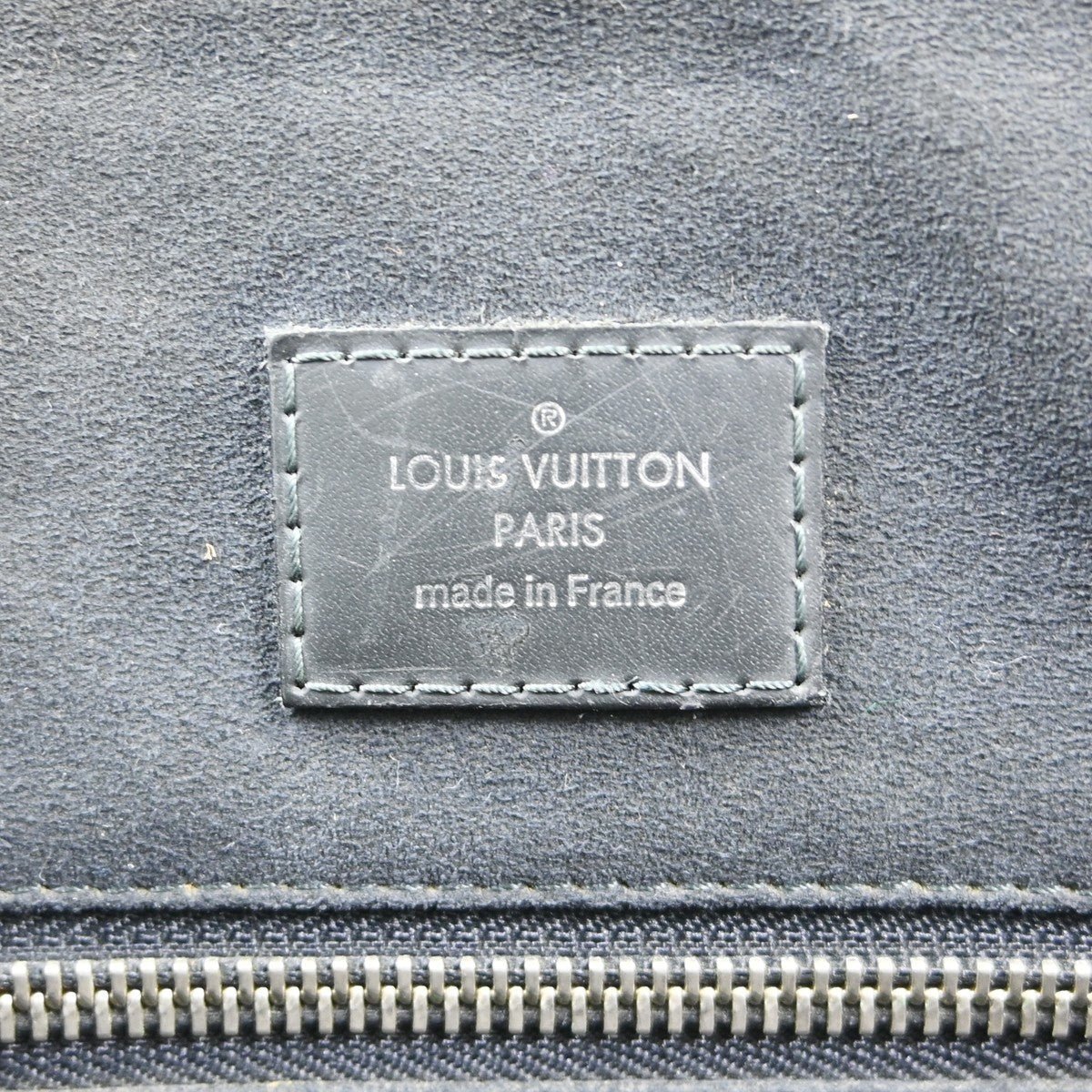 Louis Vuitton Greenwich Messenger - Brandsamsara