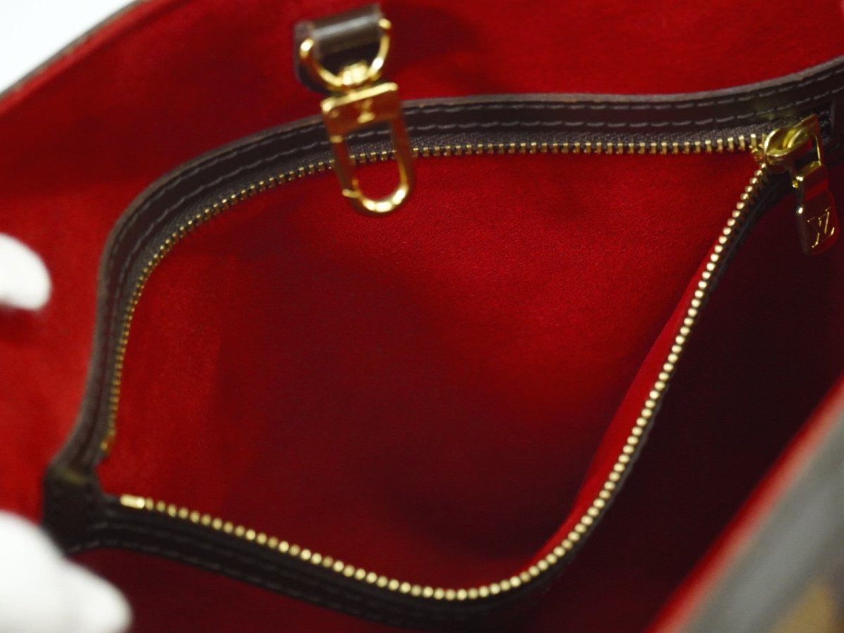 Louis Vuitton Hampstead Handbag - Brandsamsara