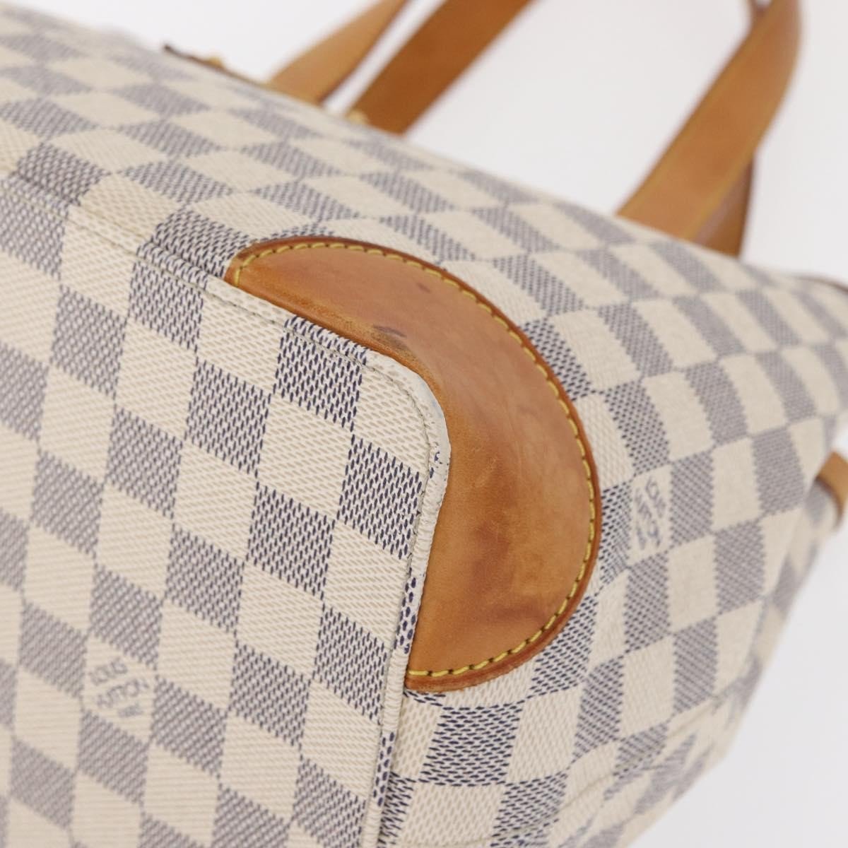 Louis Vuitton Hampstead Handbag - Brandsamsara