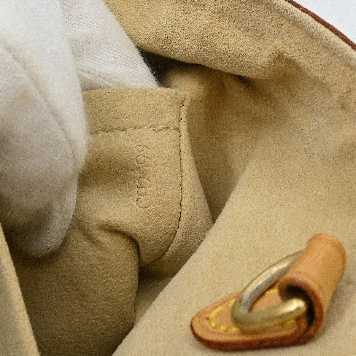 Louis Vuitton Hampstead Handbag - Brandsamsara