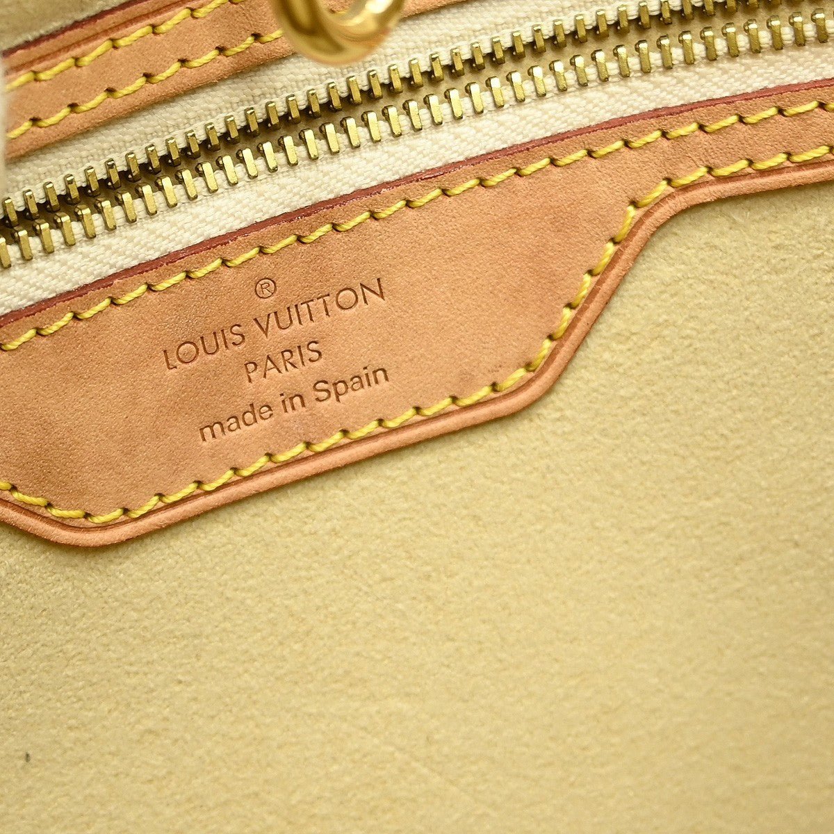 Louis Vuitton Hampstead Handbag - Brandsamsara