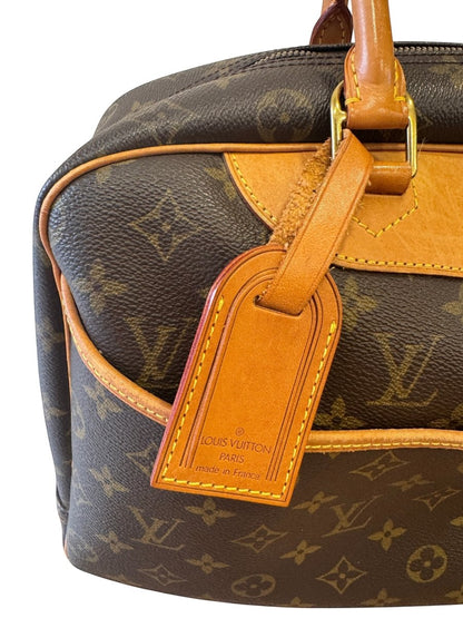 Louis Vuitton Handbag - Brandsamsara