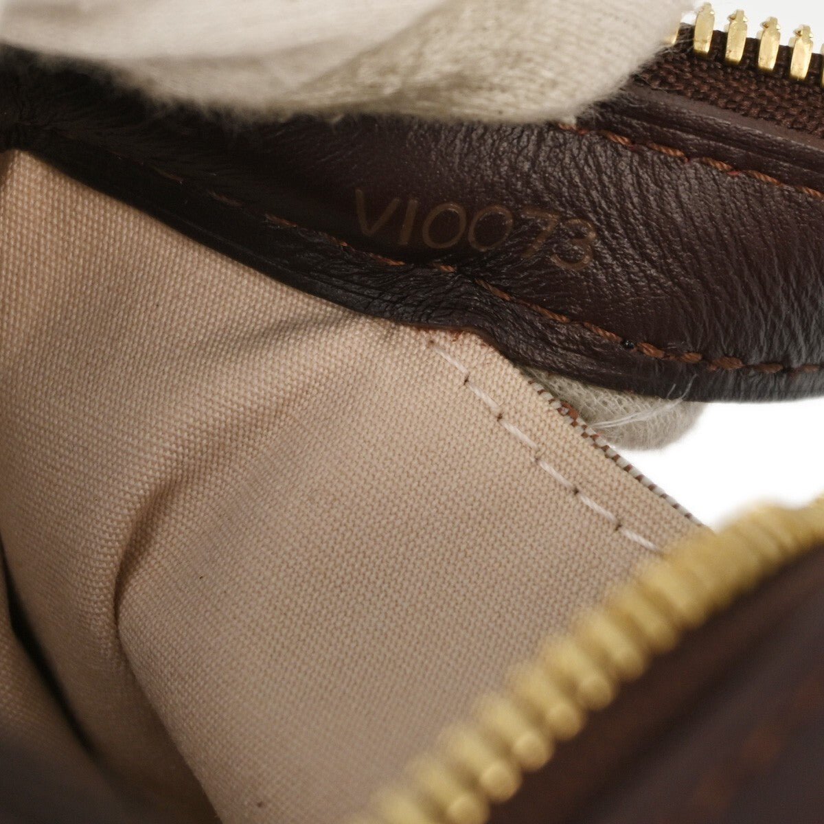 Louis Vuitton Josephine Handbag - Brandsamsara