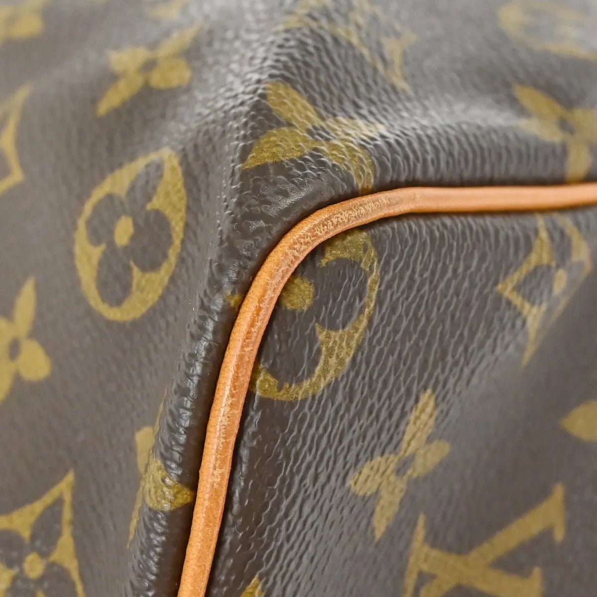Louis Vuitton Keepall - Brandsamsara