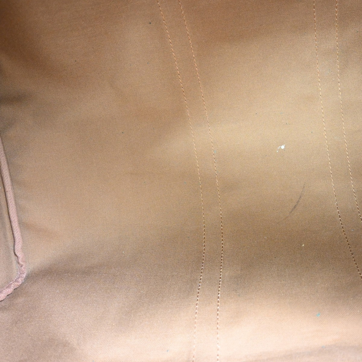 Louis Vuitton Keepall - Brandsamsara