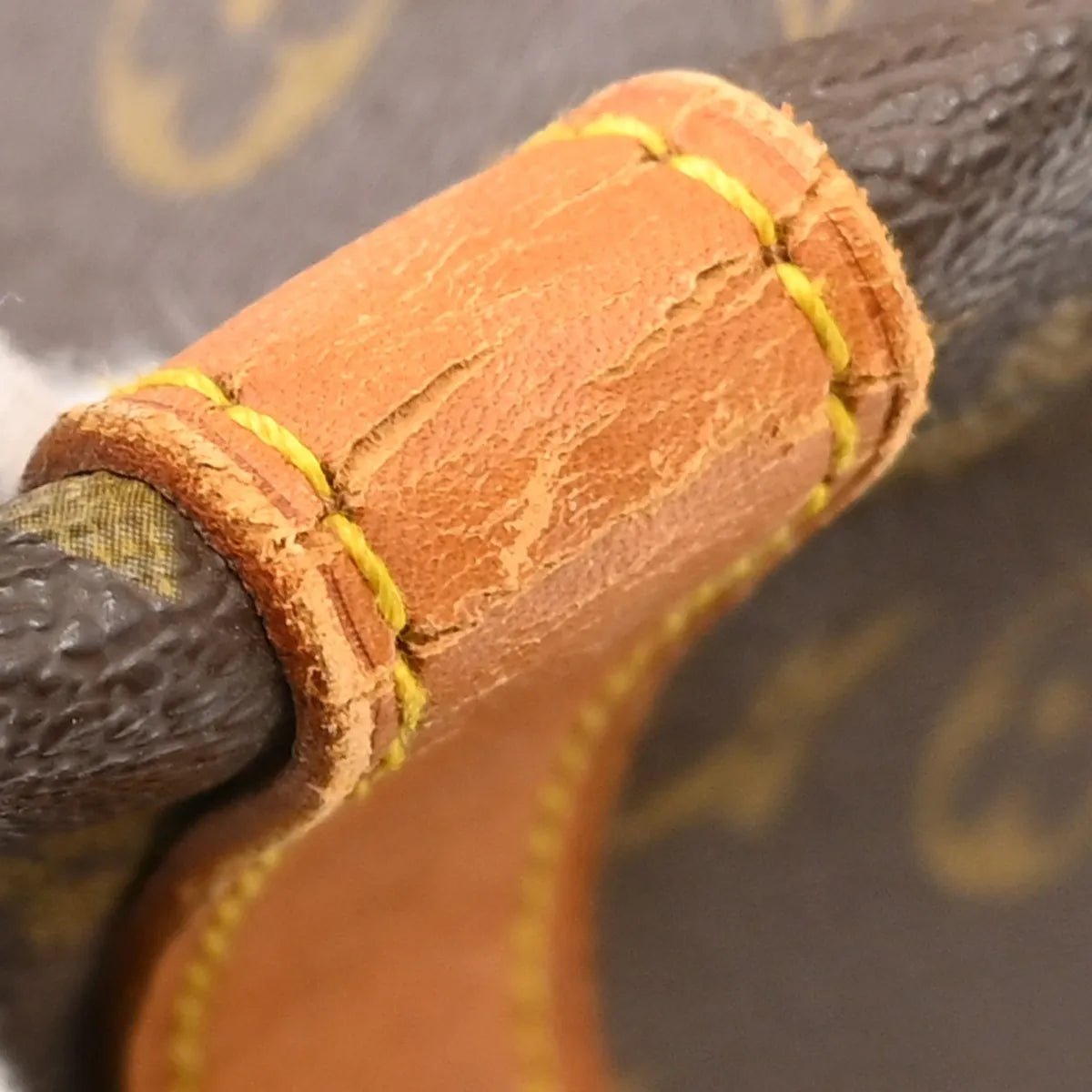 Louis Vuitton Keepall - Brandsamsara