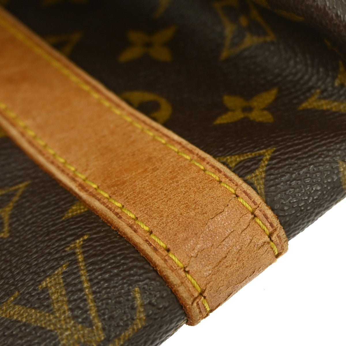 Louis Vuitton Keepall Bag - Brandsamsara