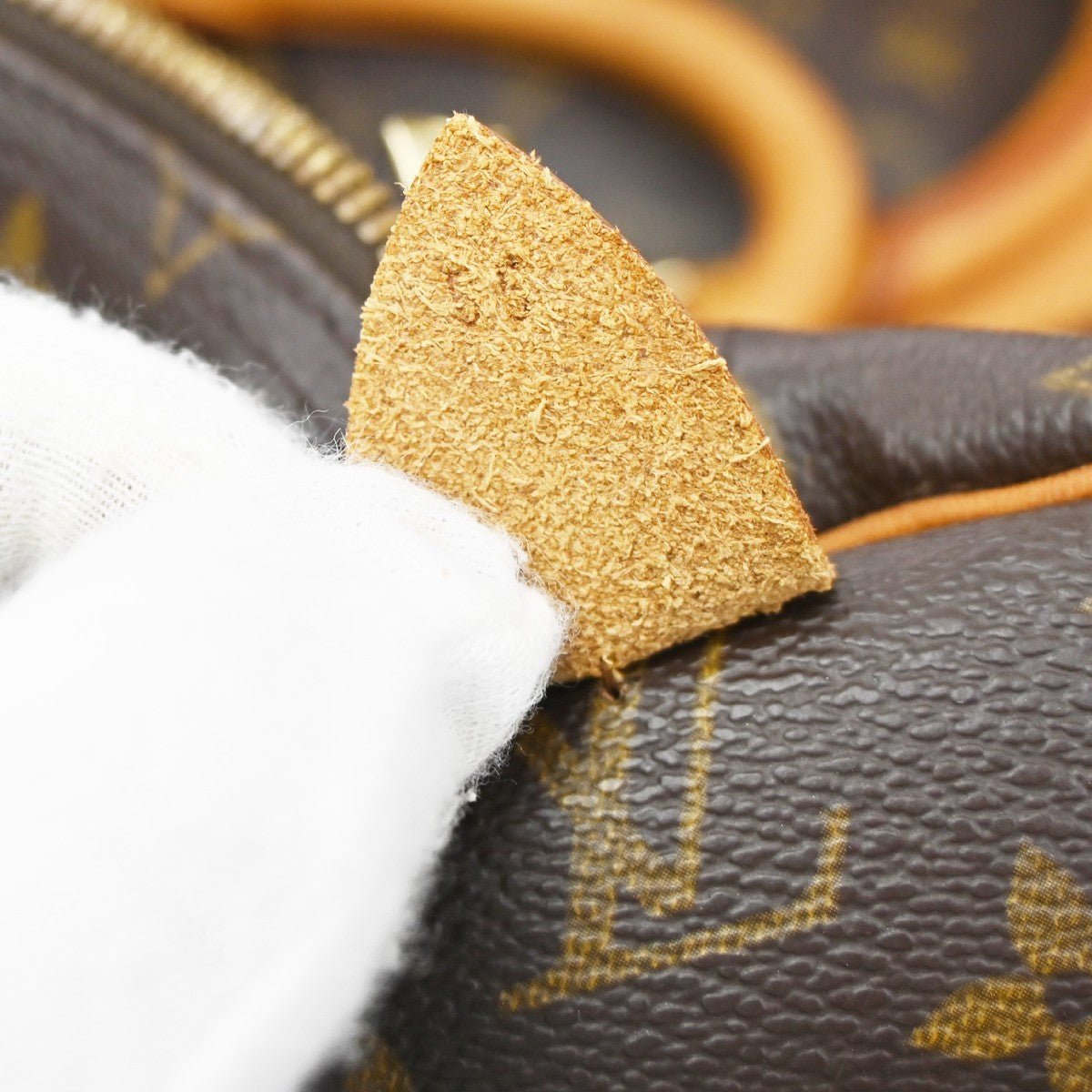 Louis Vuitton Keepall Bag - Brandsamsara