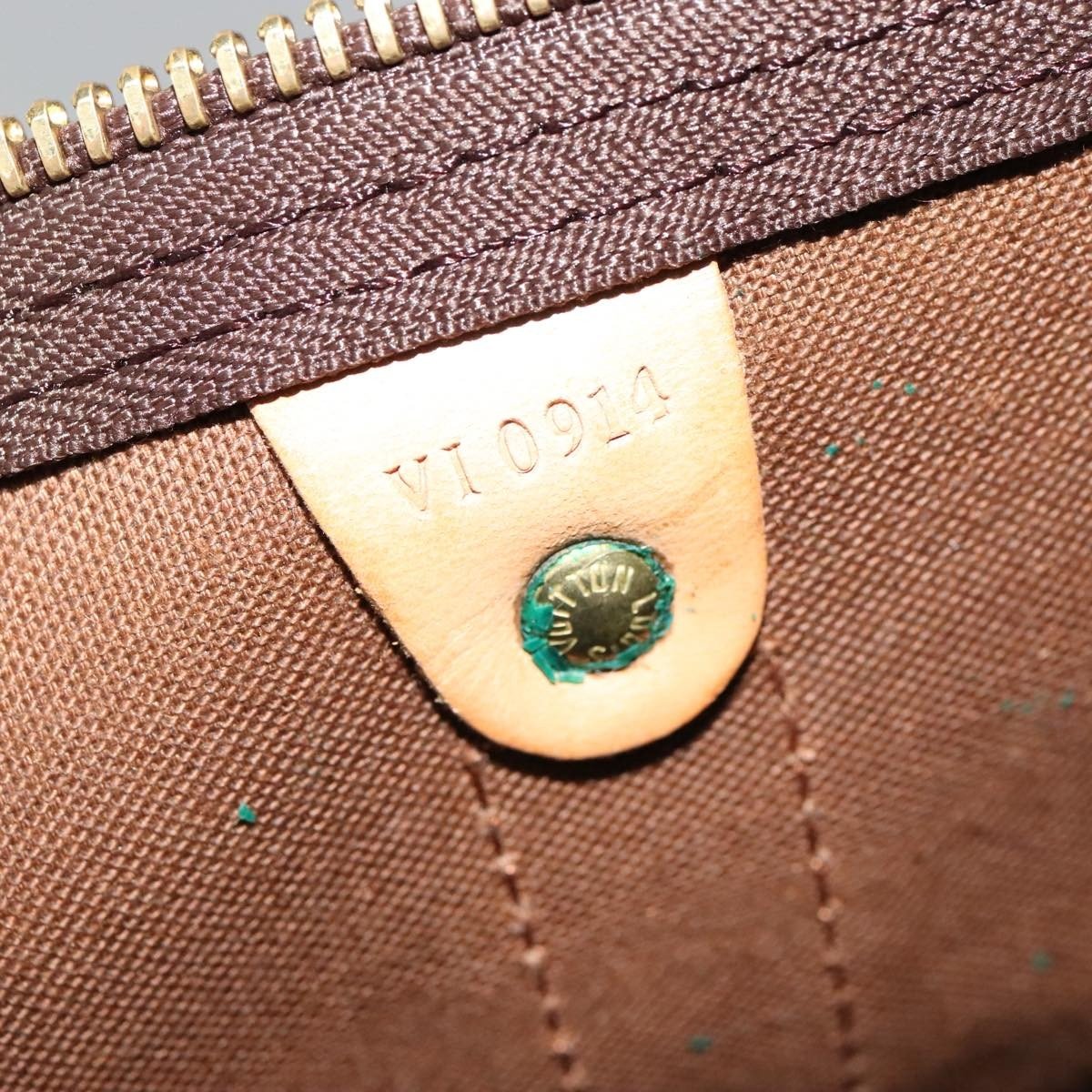 Louis Vuitton Keepall Bag - Brandsamsara