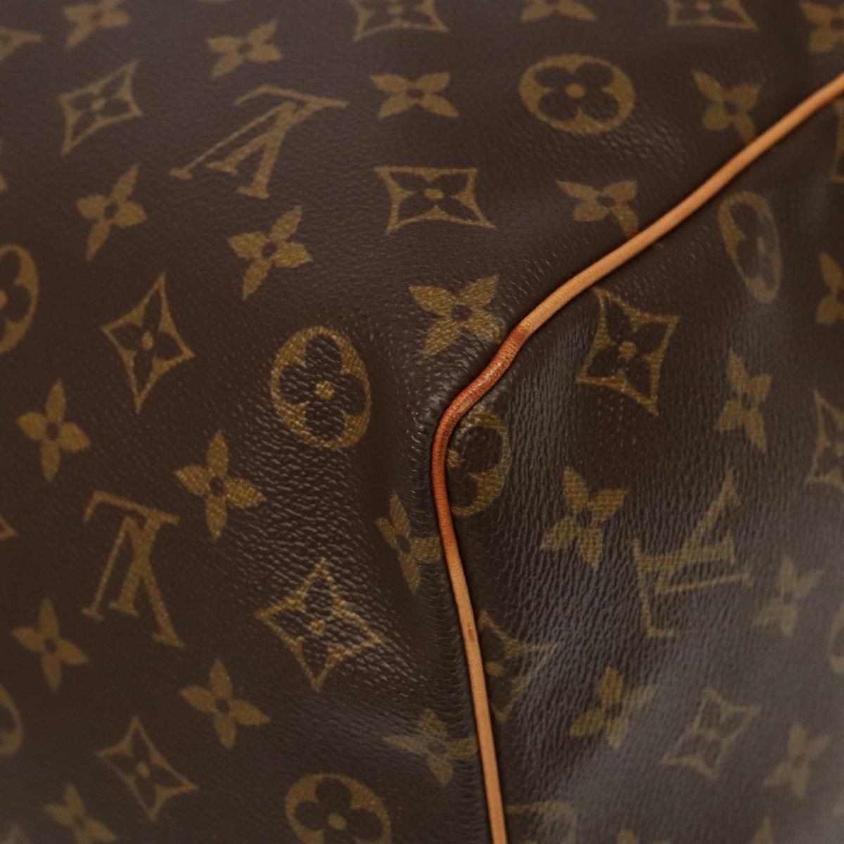 Louis Vuitton Keepall Bag - Brandsamsara