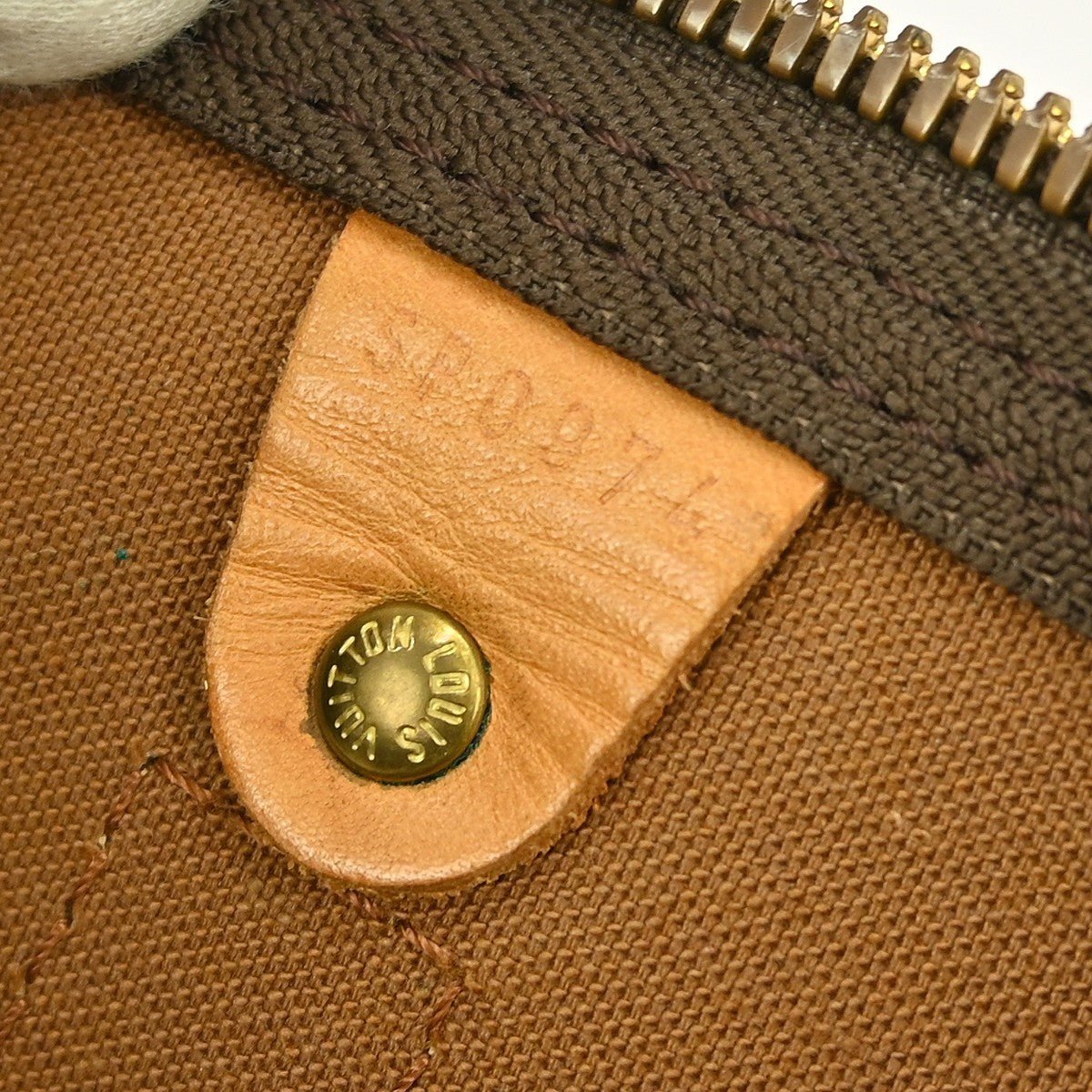Louis Vuitton Keepall Bag - Brandsamsara