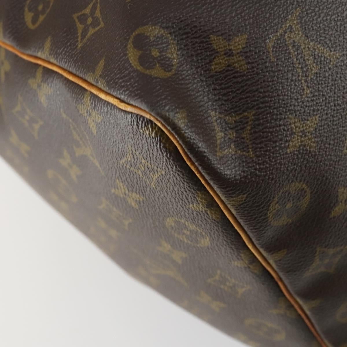Louis Vuitton Keepall Bag - Brandsamsara