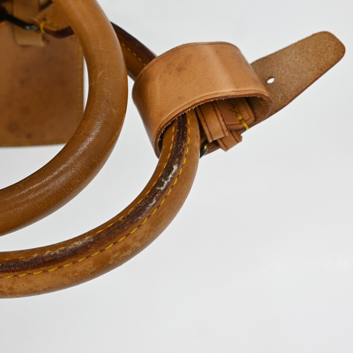 Louis Vuitton Keepall Bag - Brandsamsara