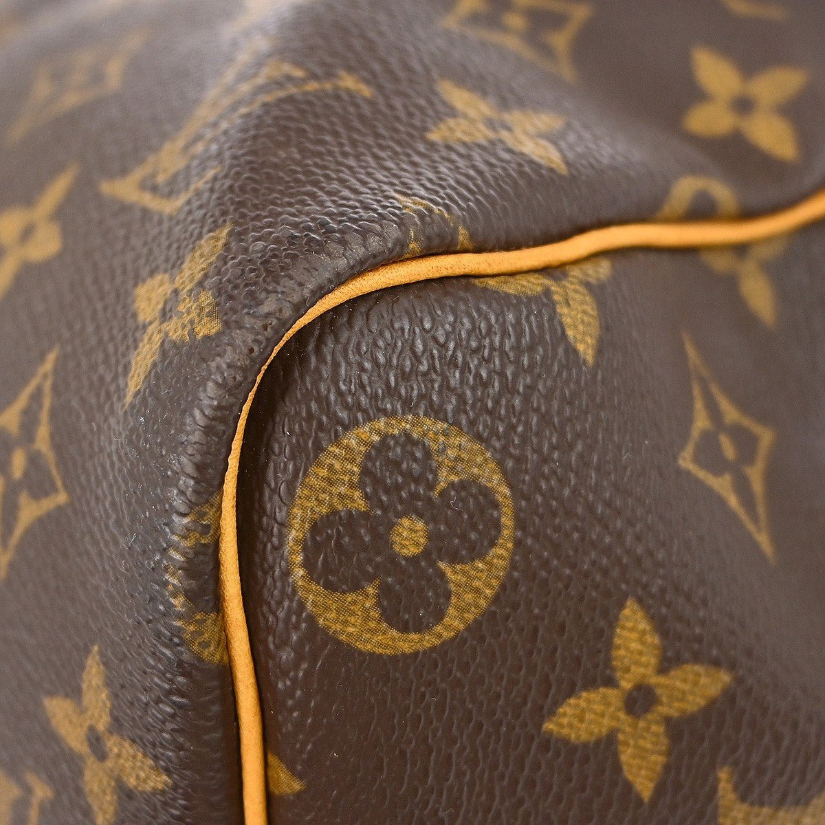 Louis Vuitton Keepall Bag - Brandsamsara