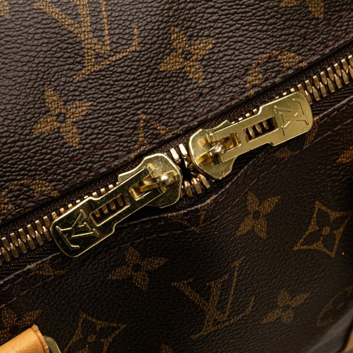 Louis Vuitton Keepall Bandouliere 55 - Brandsamsara