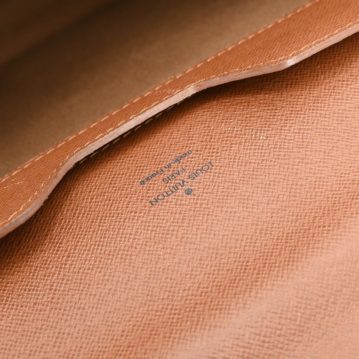 Louis Vuitton Laguito Handbag - Brandsamsara