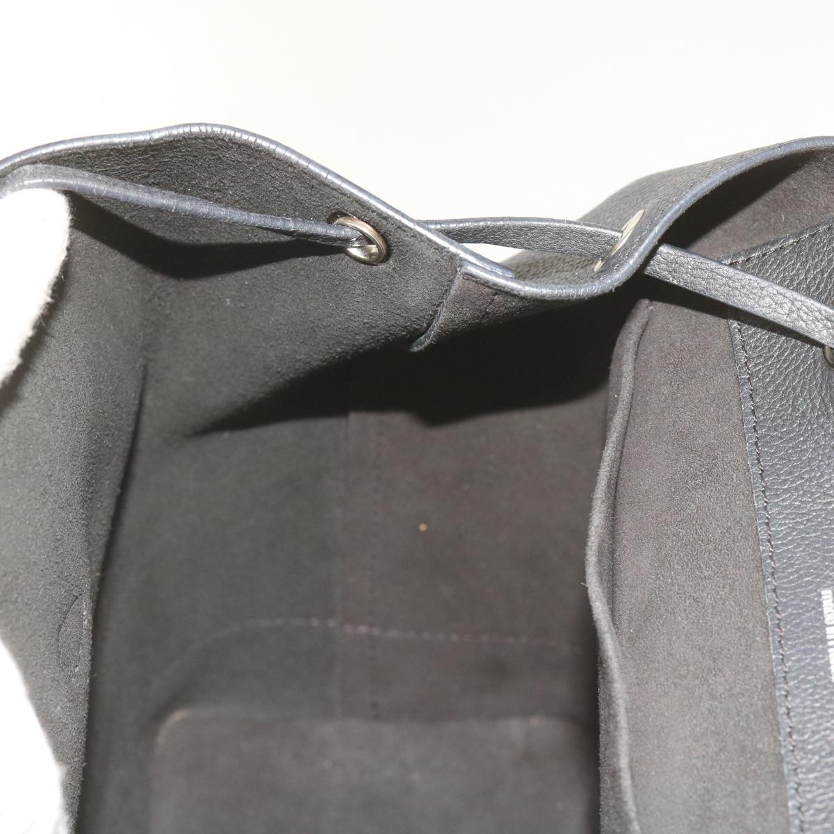 Louis Vuitton Lockme - Brandsamsara