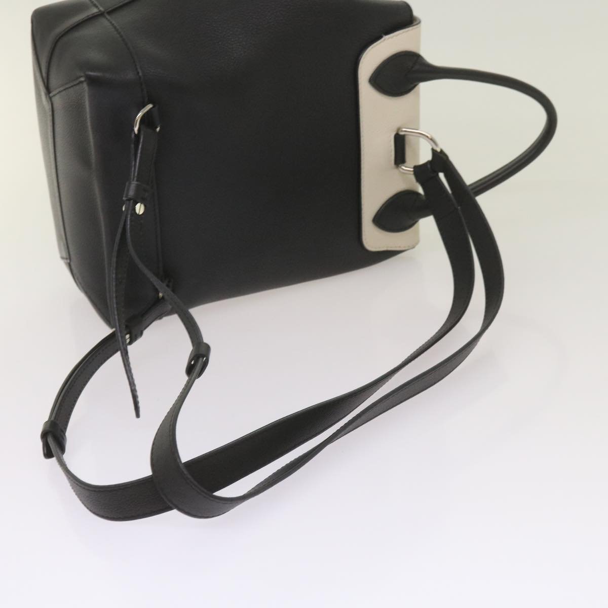 Louis Vuitton Lockme - Brandsamsara