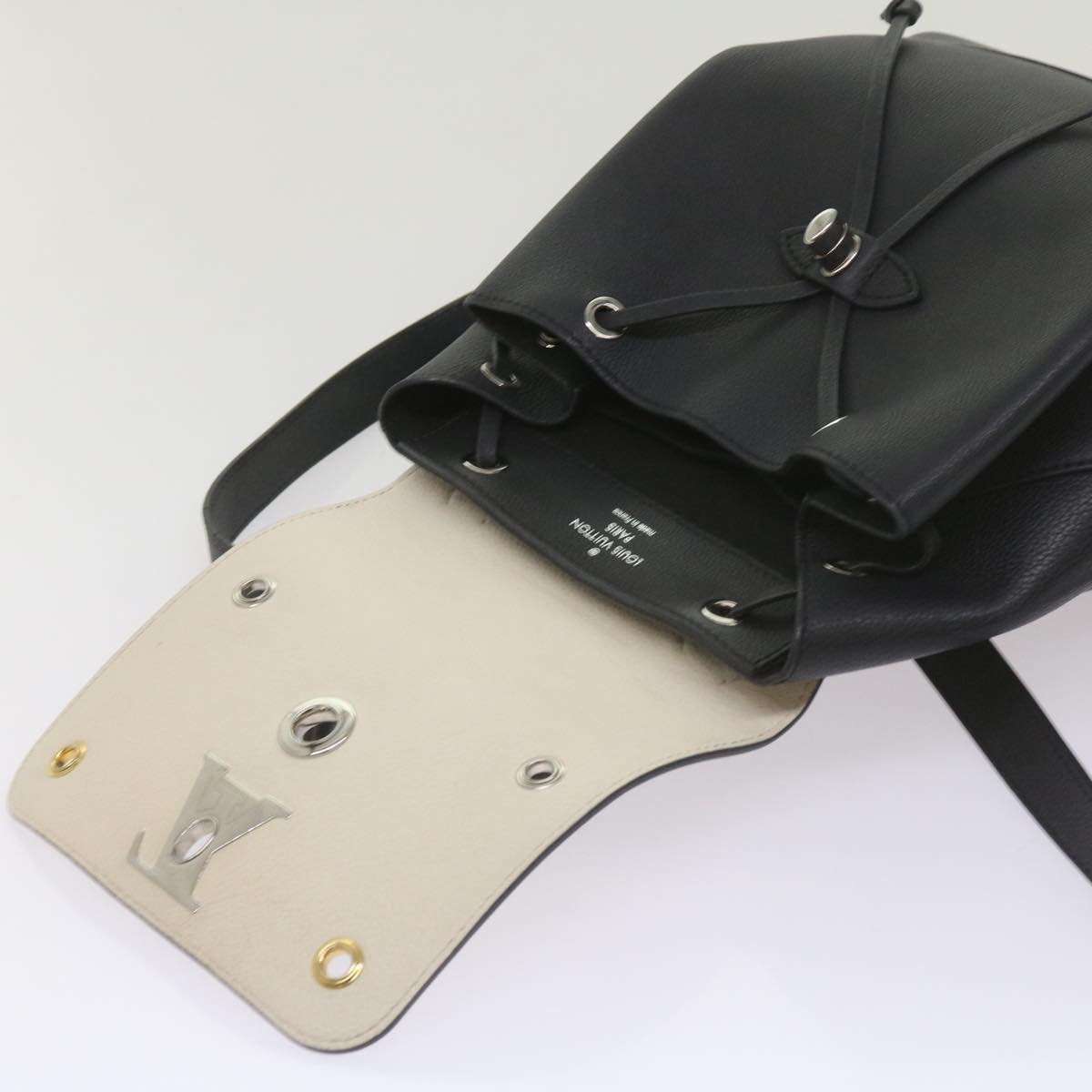Louis Vuitton Lockme - Brandsamsara