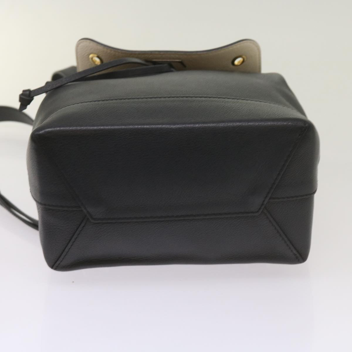 Louis Vuitton Lockme - Brandsamsara