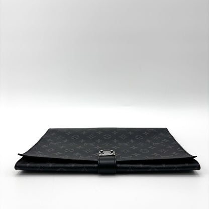 Louis Vuitton Lockme Pouch - Brandsamsara