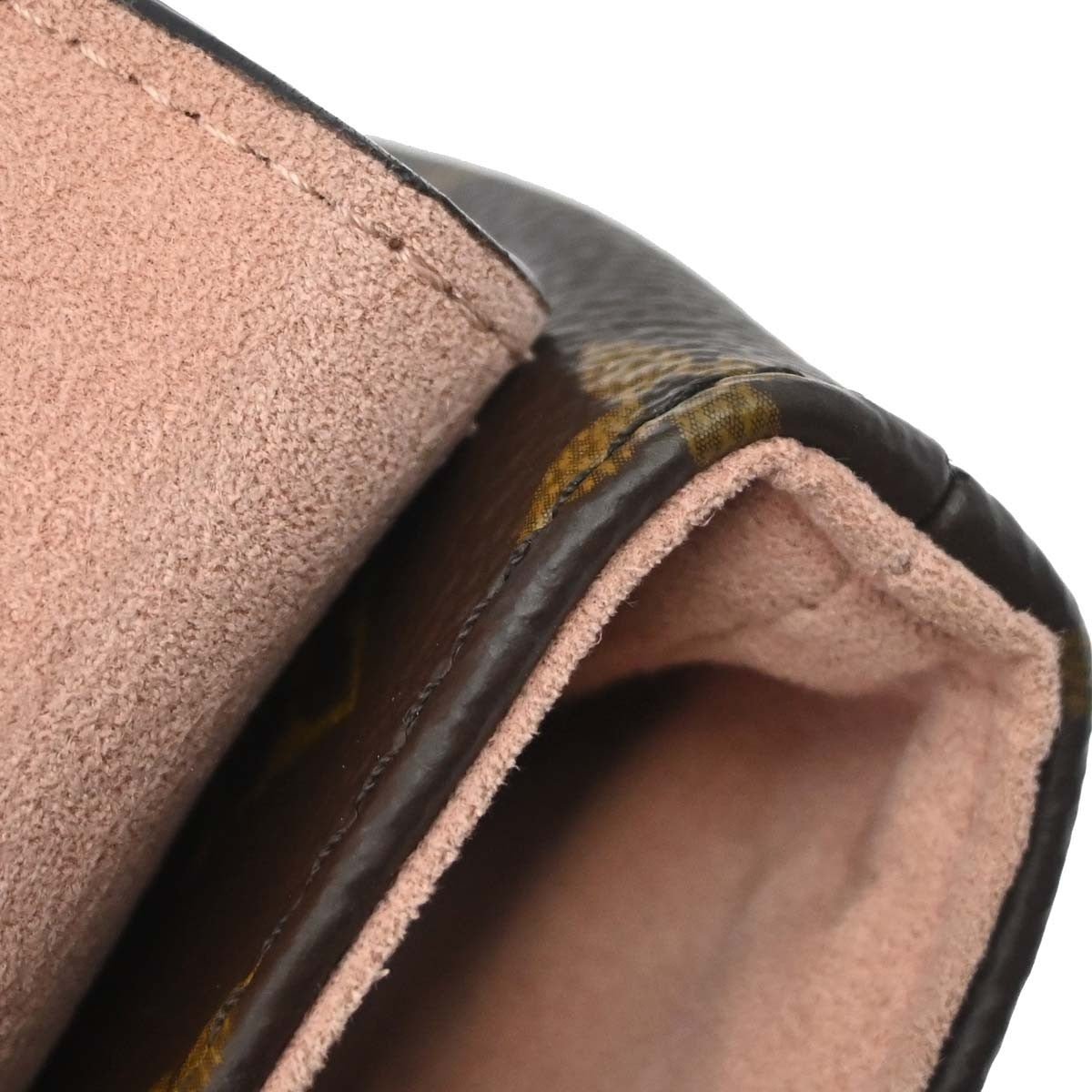 Louis Vuitton Locky BB - Brandsamsara