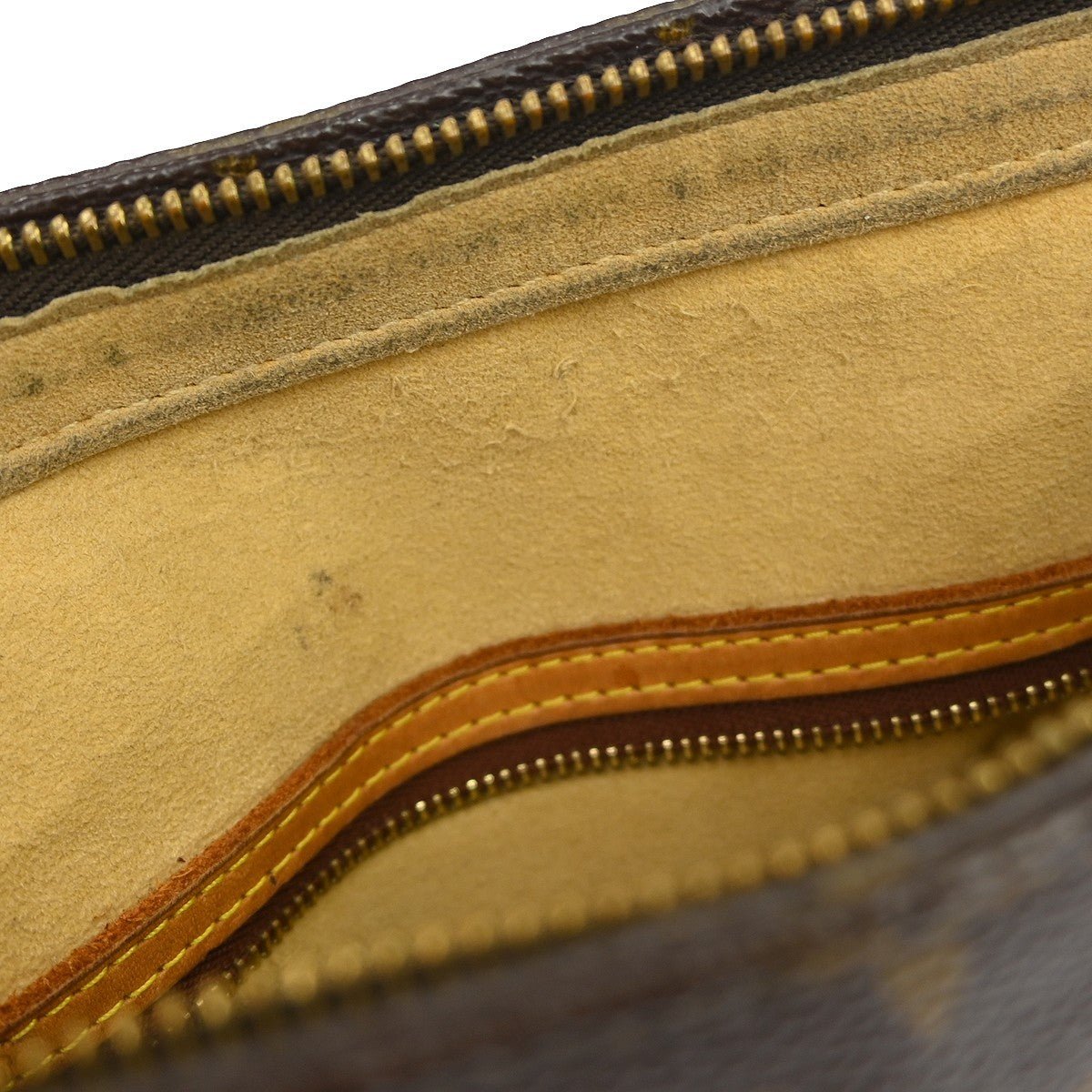 Louis Vuitton Looping - Brandsamsara