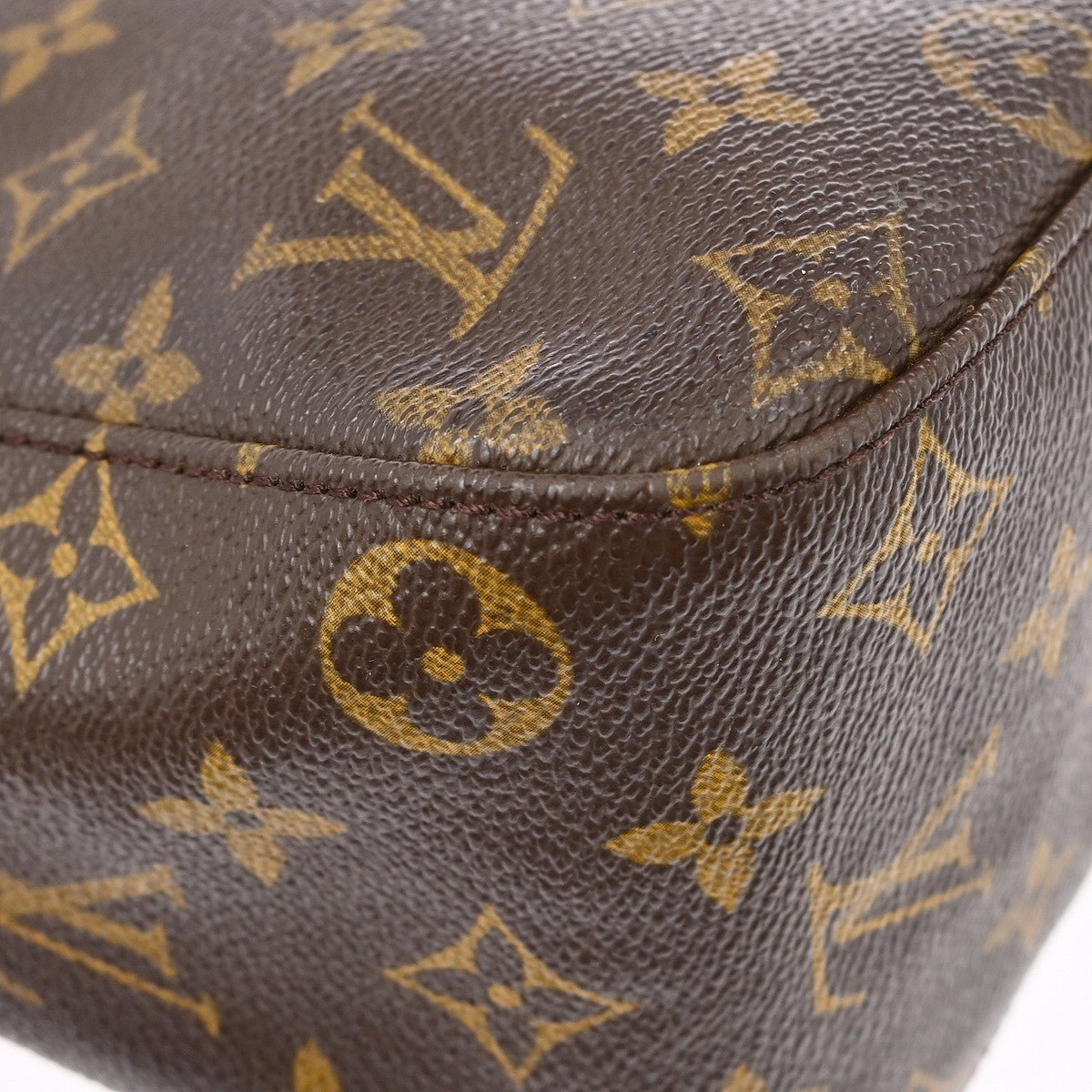 Louis Vuitton Looping - Brandsamsara