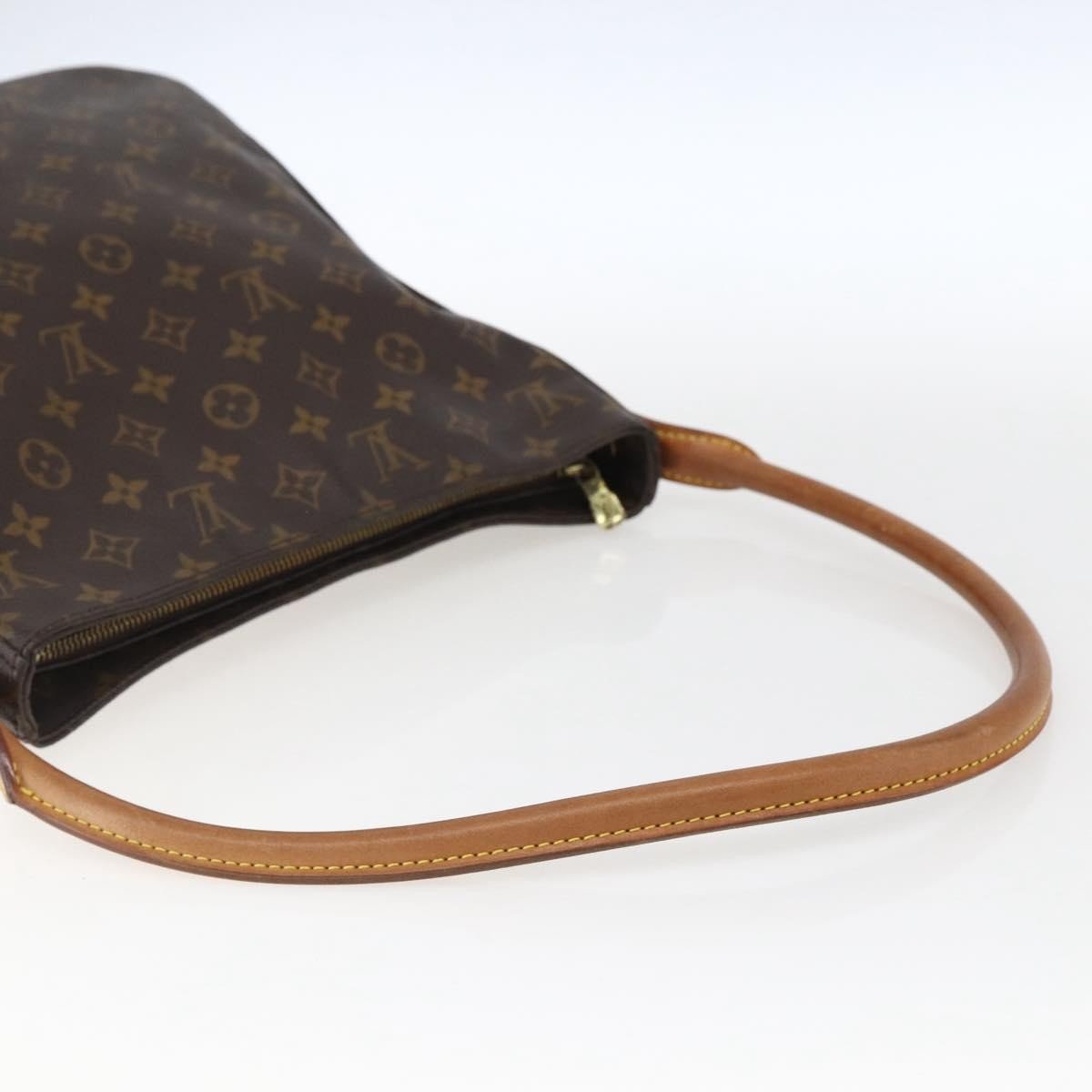 Louis Vuitton Looping Handbag - Brandsamsara