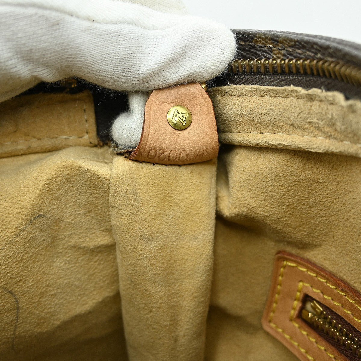 Louis Vuitton Looping Handbag - Brandsamsara