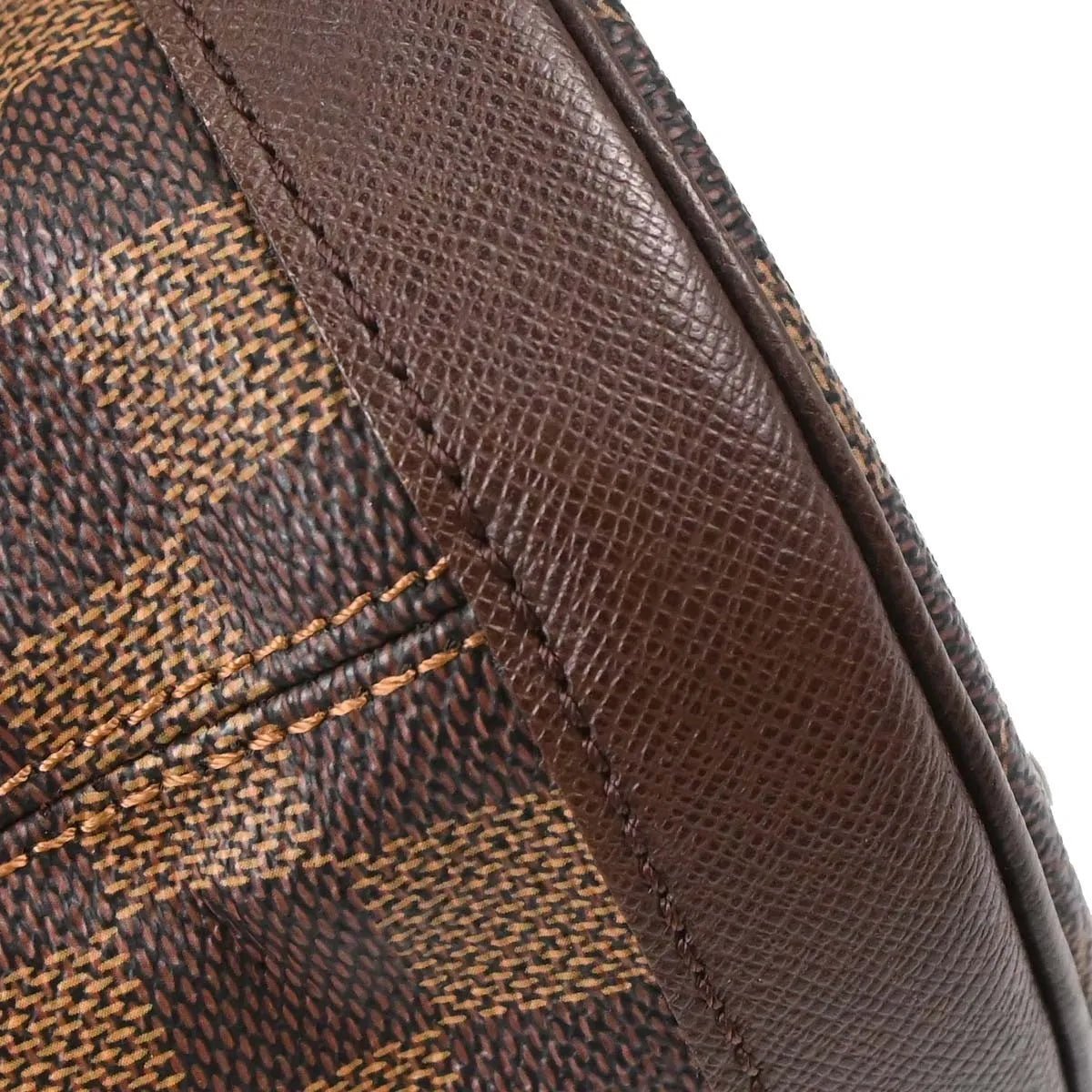 Louis Vuitton Marais - Brandsamsara