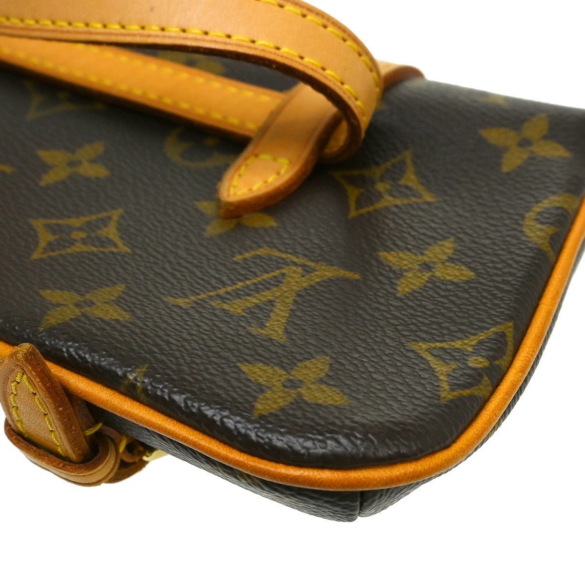 Louis Vuitton Marelle Waist - Brandsamsara