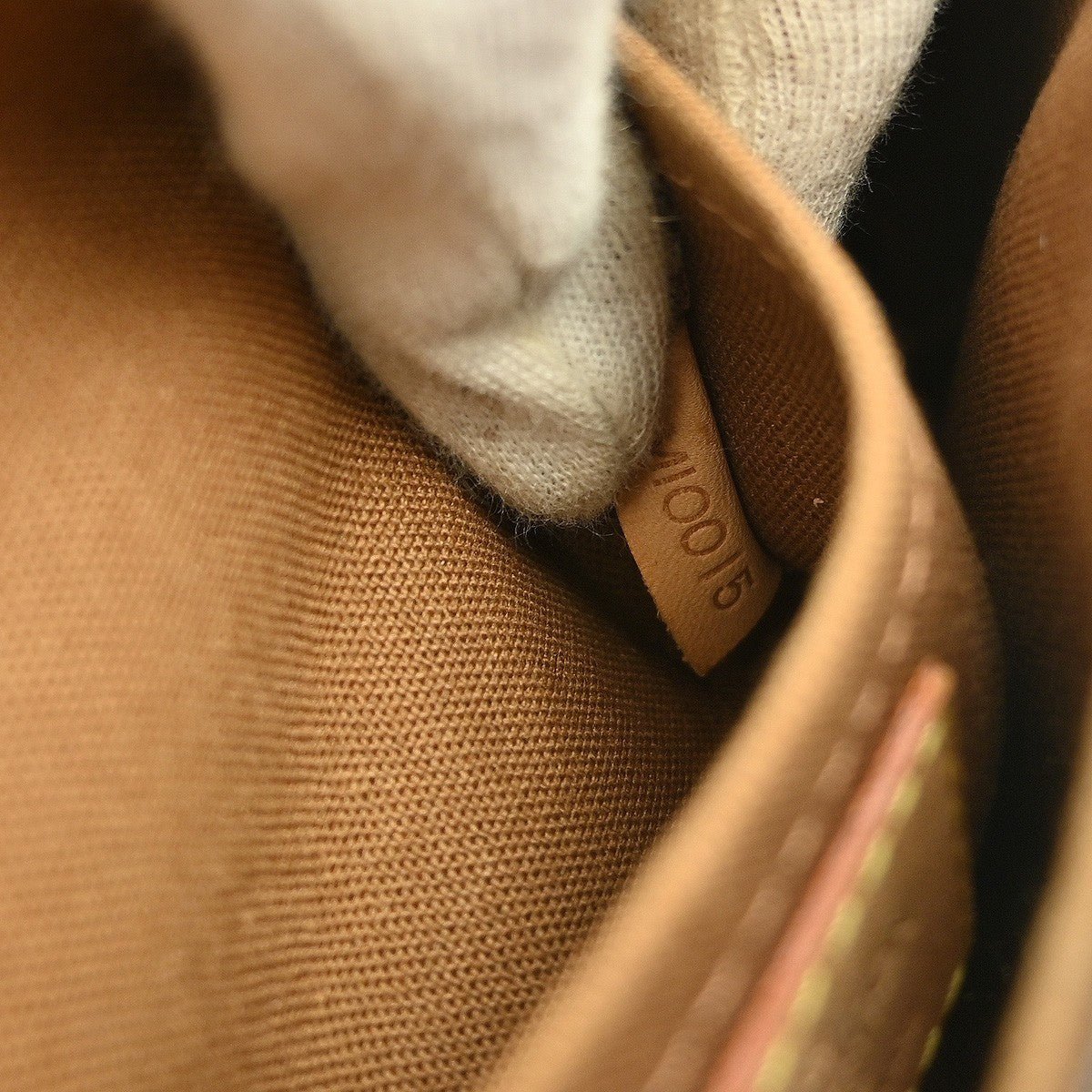 Louis Vuitton Marelle Waist Bag - Brandsamsara