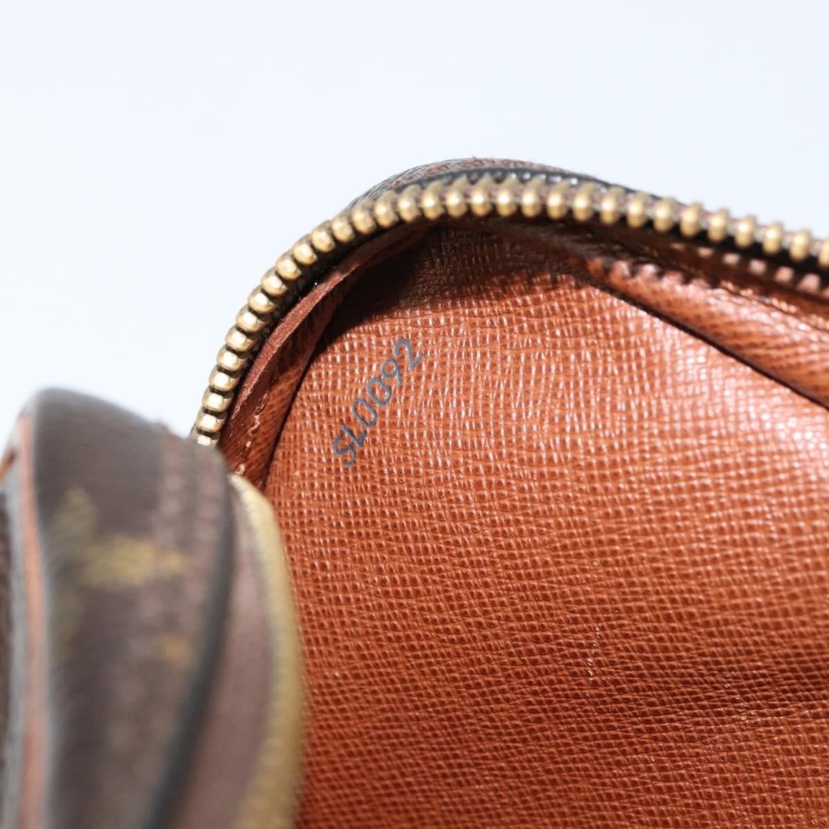 Louis Vuitton Marly Dragonne Clutch - Brandsamsara