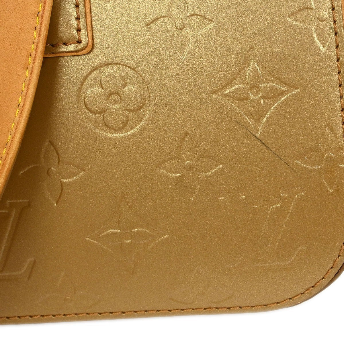 Louis Vuitton Mat Shelton Handbag - Brandsamsara