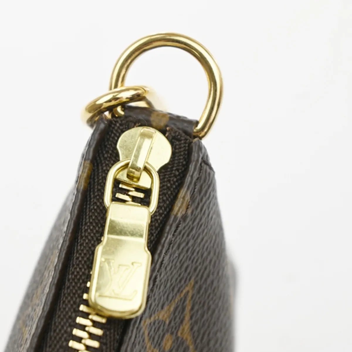 Louis Vuitton Mini pochette accessoires - Brandsamsara