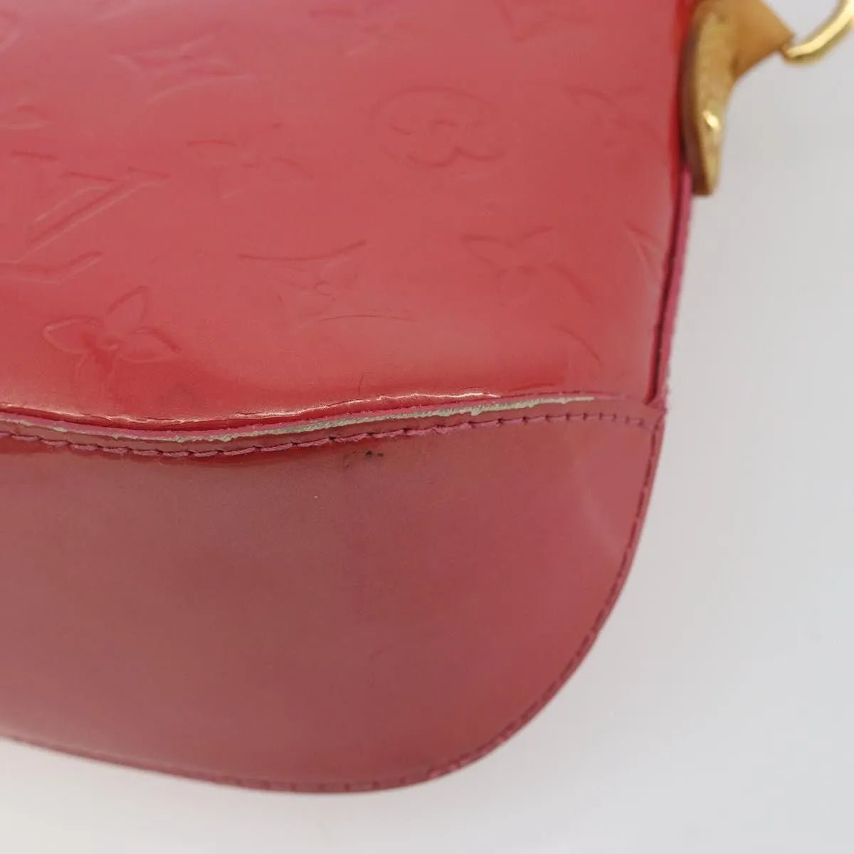 Louis Vuitton Minna Street - Brandsamsara