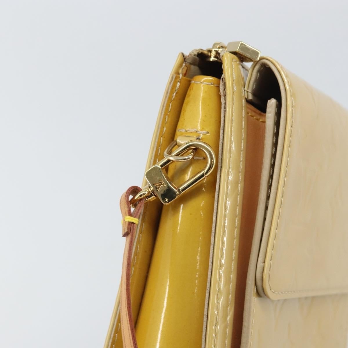 Louis Vuitton Mott Handbag - Brandsamsara