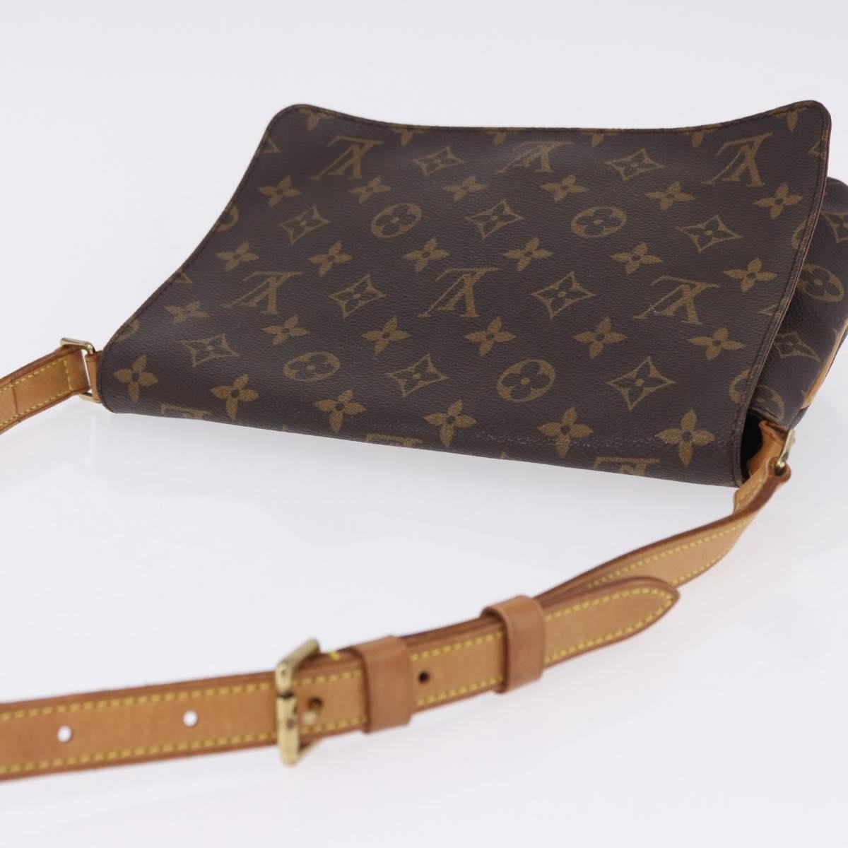 Louis Vuitton Musette Tango - Brandsamsara