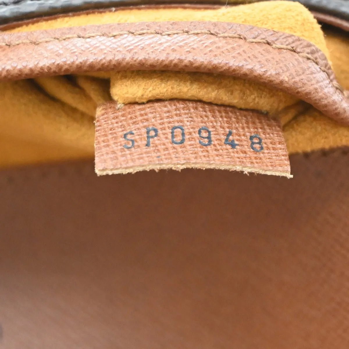Louis Vuitton Musette Tango - Brandsamsara