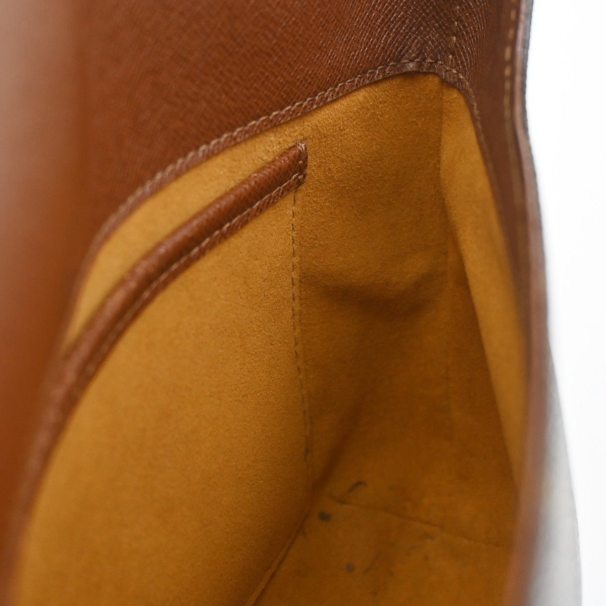 Louis Vuitton Musette Tango Handbag - Brandsamsara