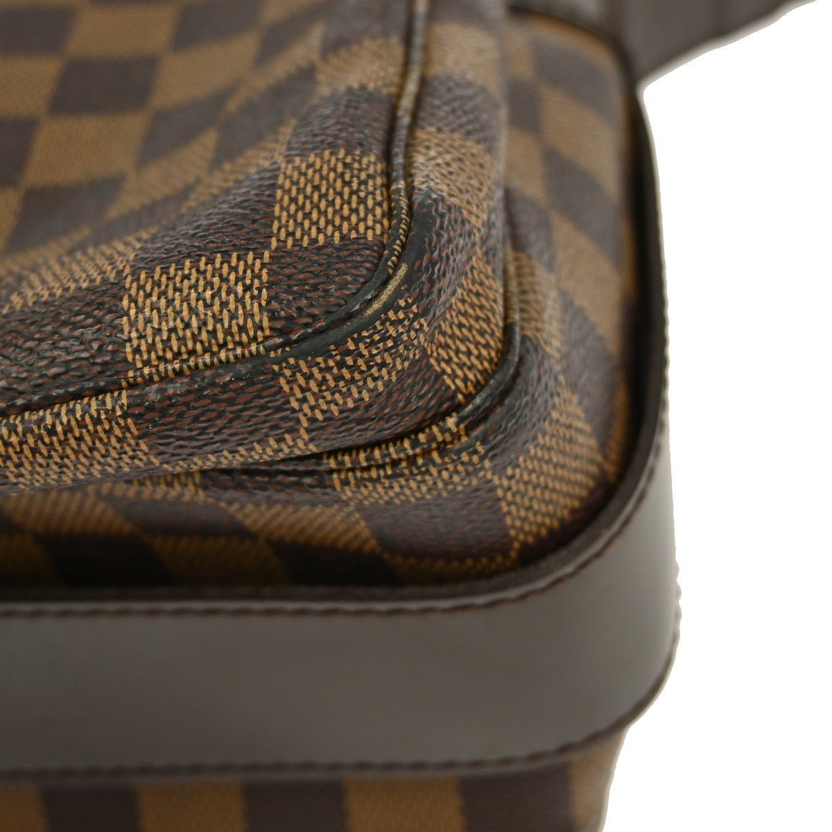 Louis Vuitton Naviglio Handbag - Brandsamsara